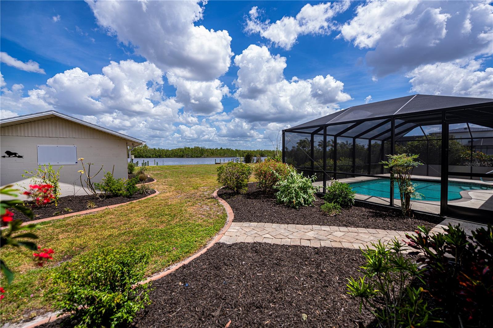 2404 HARBOUR DR, PUNTA GORDA, FL, 33983
