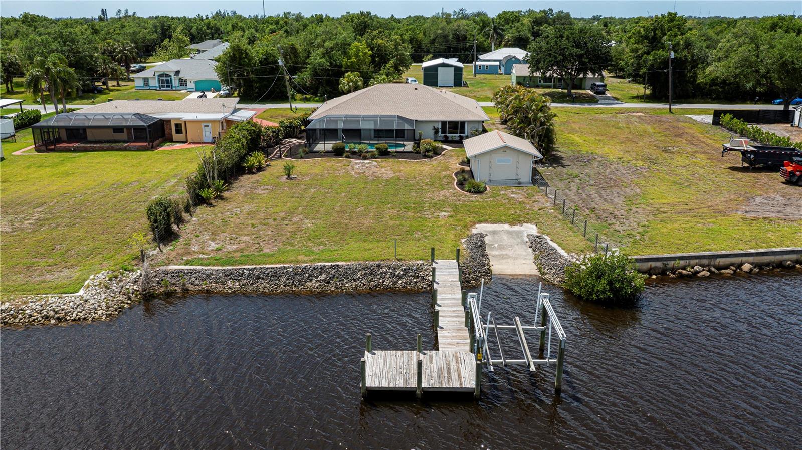 2404 HARBOUR DR, PUNTA GORDA, FL, 33983