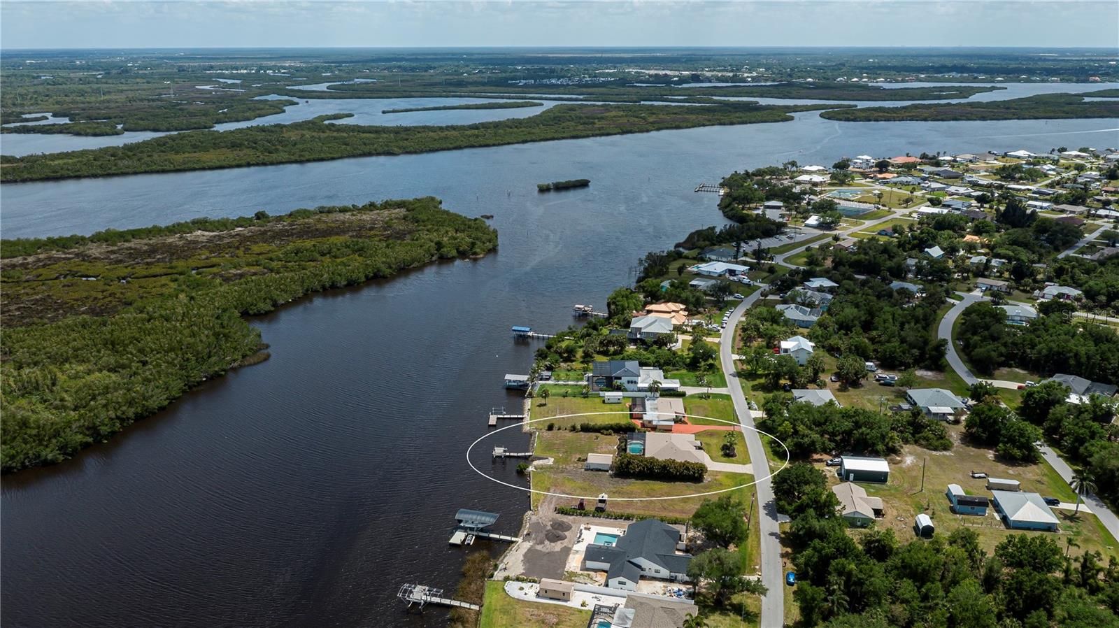 2404 HARBOUR DR, PUNTA GORDA, FL, 33983