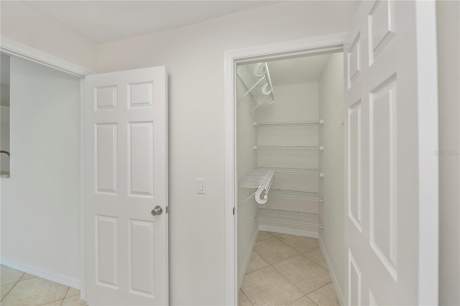 2404 HARBOUR DR, PUNTA GORDA, FL, 33983