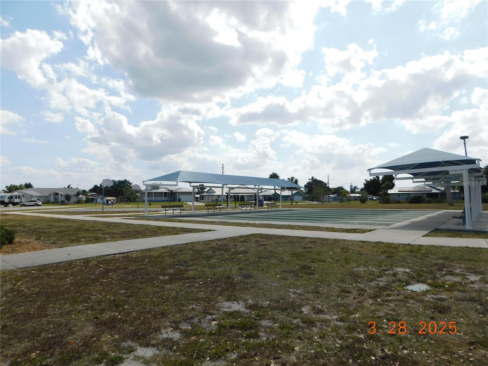 2404 HARBOUR DR, PUNTA GORDA, FL, 33983