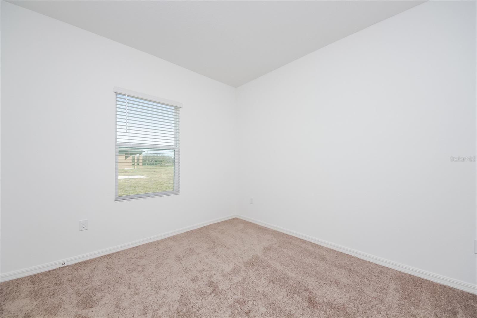 130 HIDDEN LAKE LOOP, HAINES CITY, FL, 33844