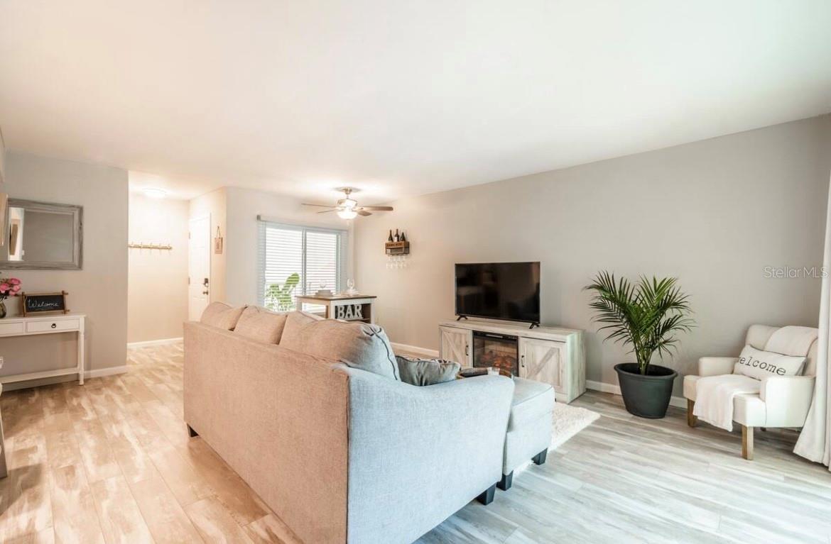 3540 42ND ST S #F, ST PETERSBURG, FL, 33711