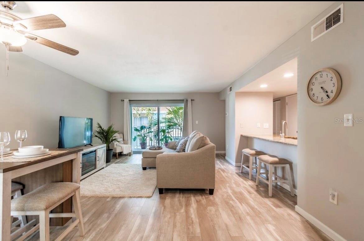 3540 42ND ST S #F, ST PETERSBURG, FL, 33711