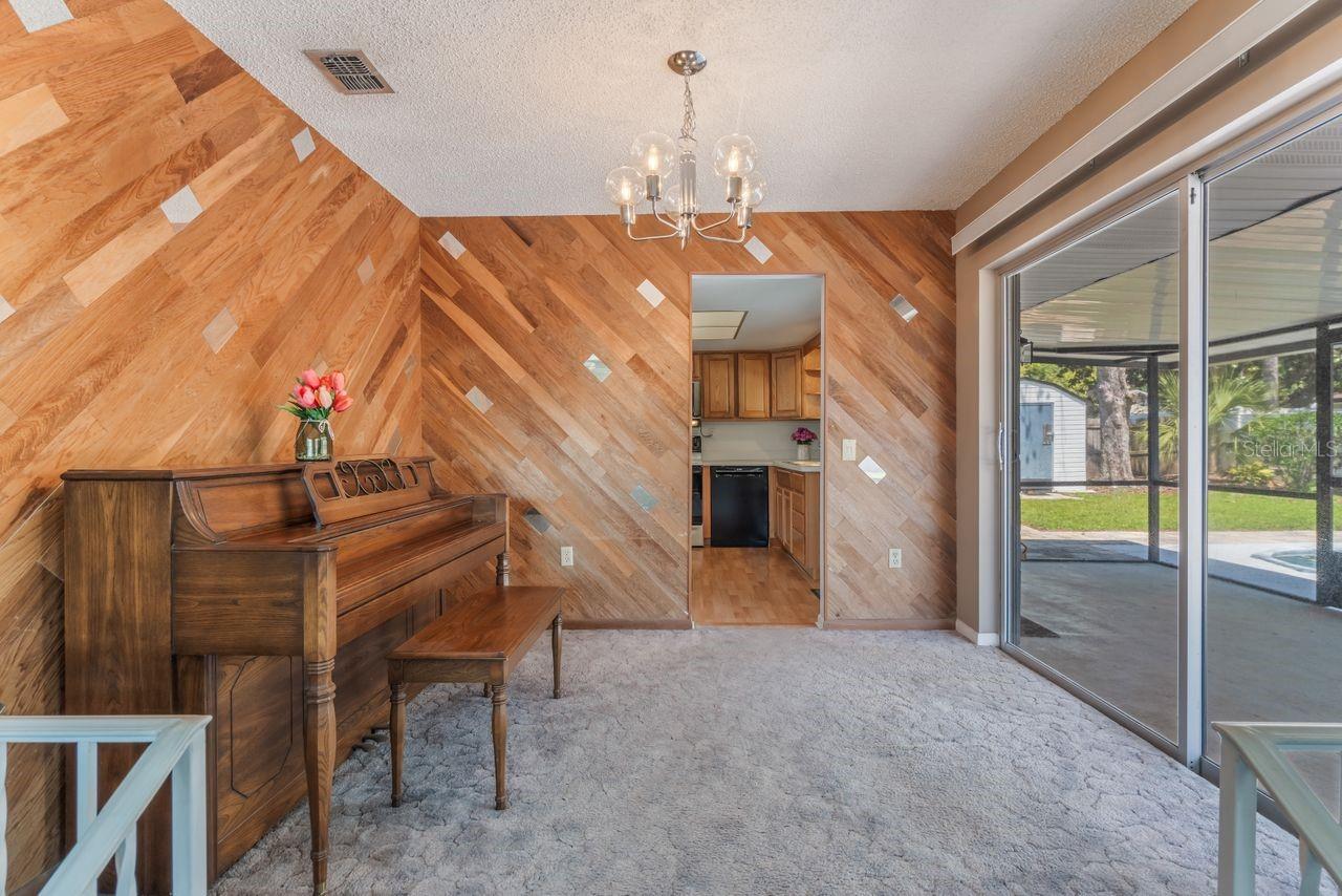 610 PALOMAS AVE, OCOEE, FL, 34761