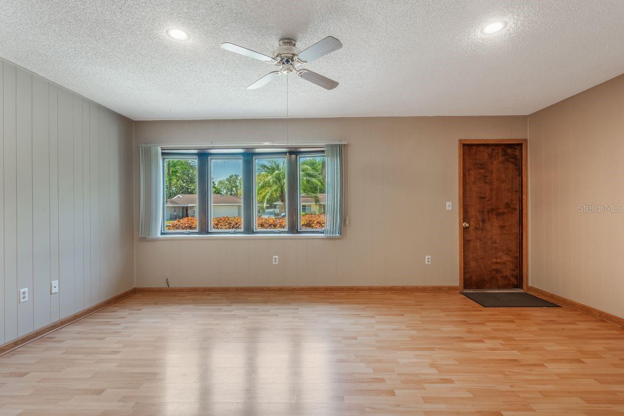 610 PALOMAS AVE, OCOEE, FL, 34761