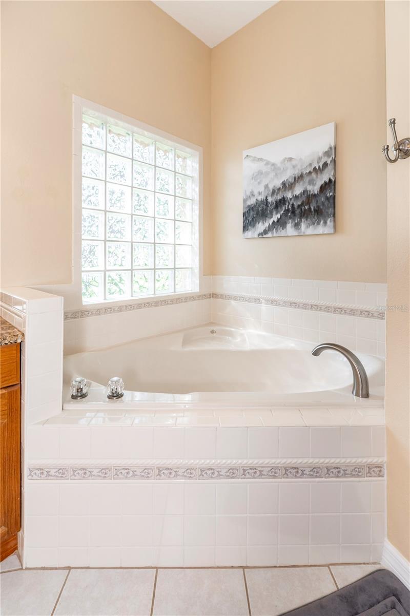 3502 ASHLING DR, LAKELAND, FL, 33803