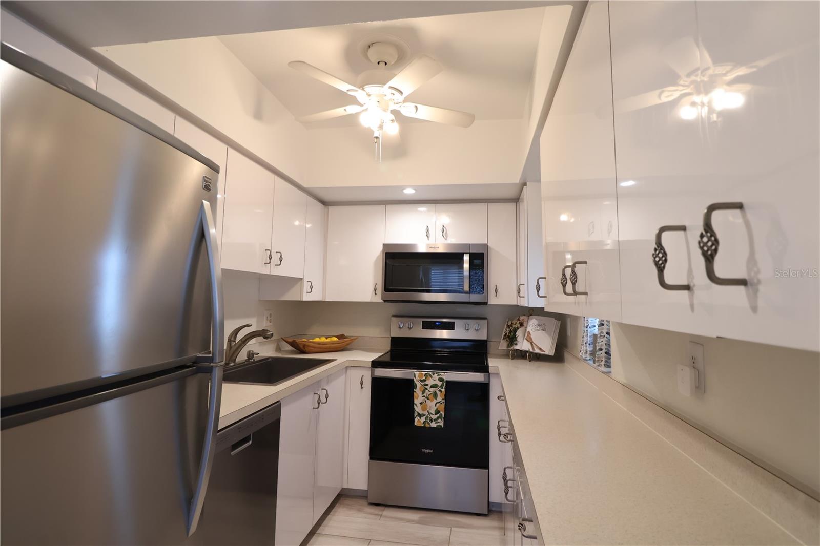 6100 CORAL WAY, BRADENTON, FL, 34207