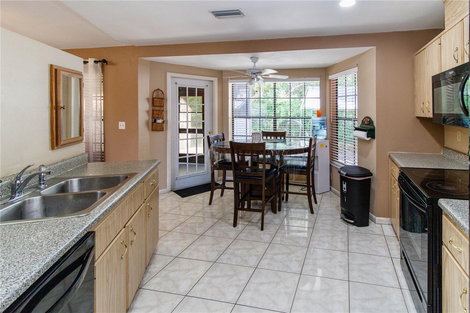 6850 HILLS DR, NEW PORT RICHEY, FL, 34653