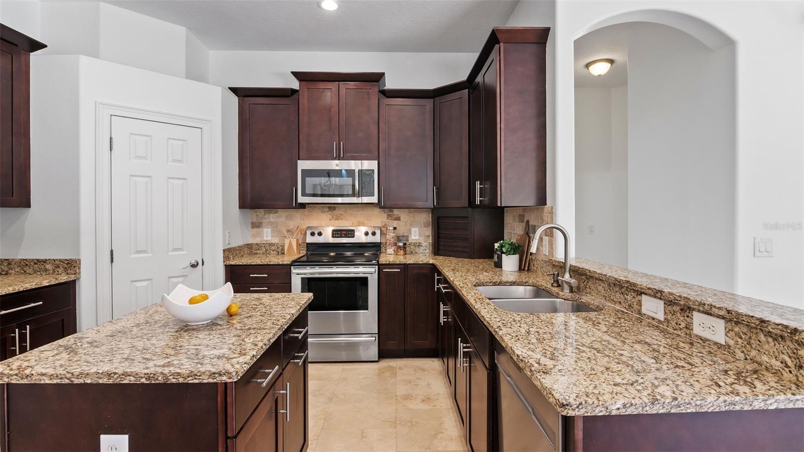 2218 RIDGEWIND WAY, WINDERMERE, FL, 34786