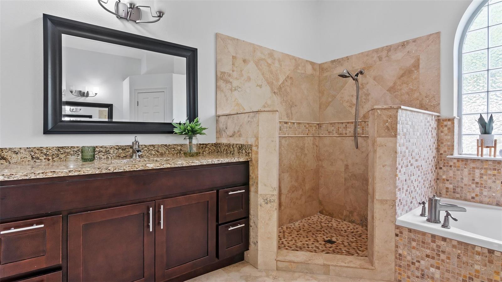 2218 RIDGEWIND WAY, WINDERMERE, FL, 34786