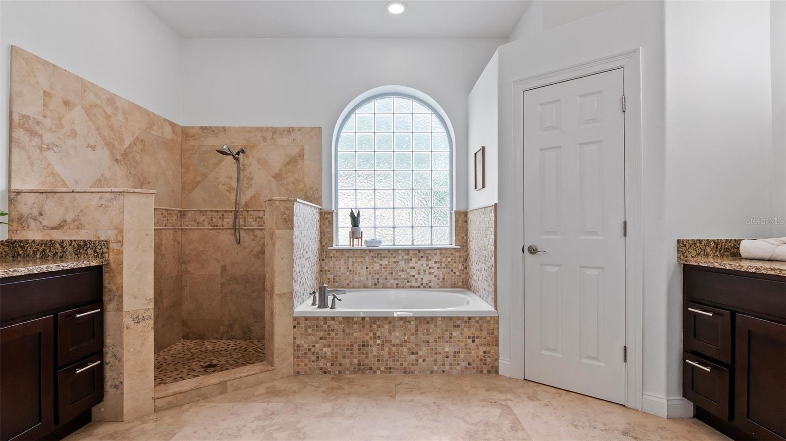 2218 RIDGEWIND WAY, WINDERMERE, FL, 34786