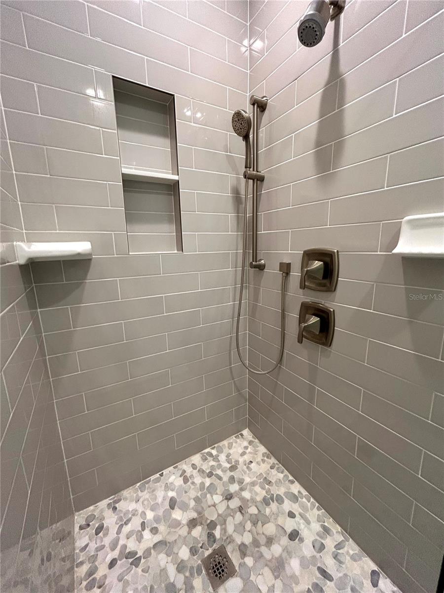 2261 OSPREY AVE, ORLANDO, FL, 32814