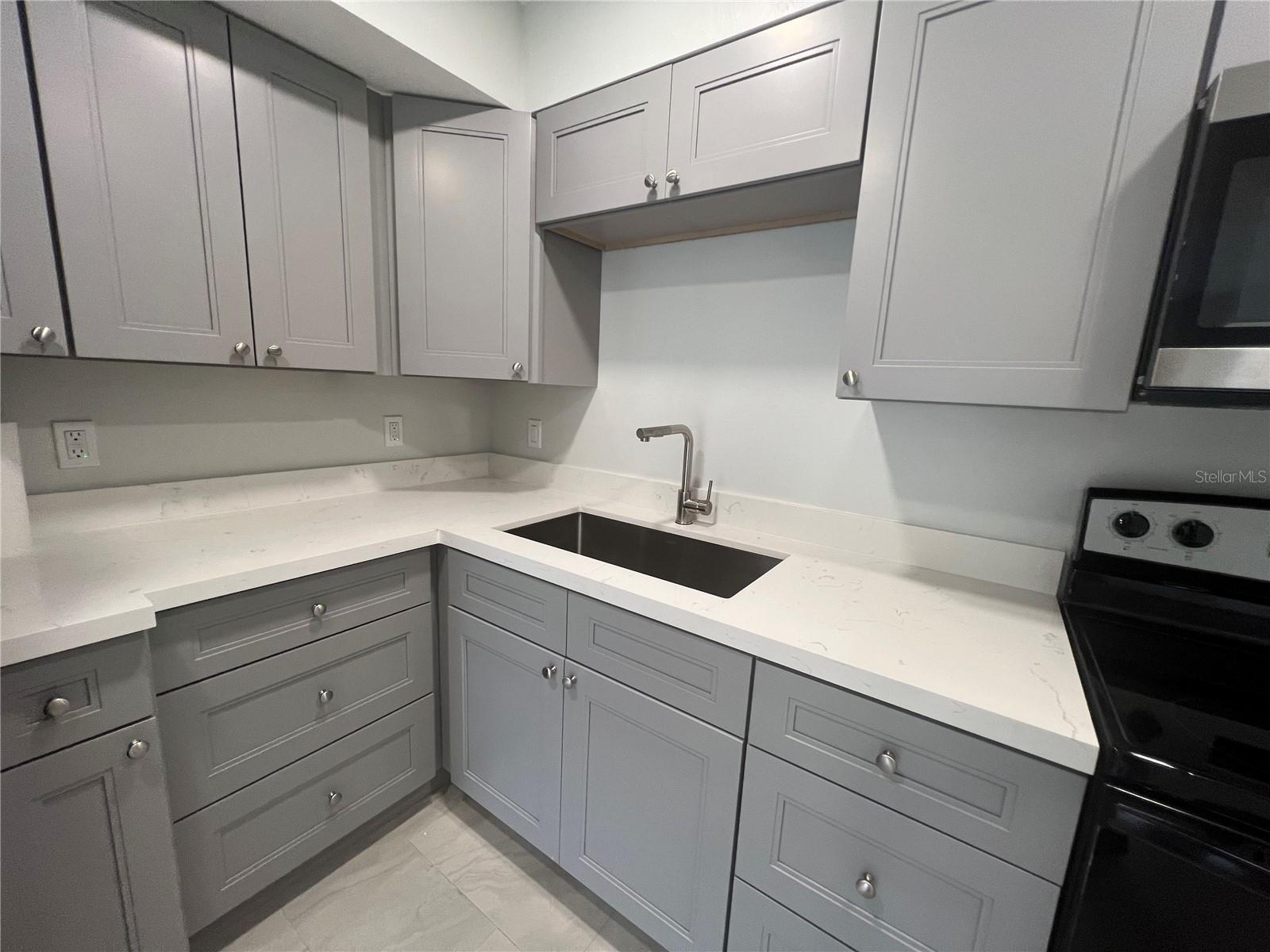 19505 QUESADA AVE #SS102, PORT CHARLOTTE, FL, 33948