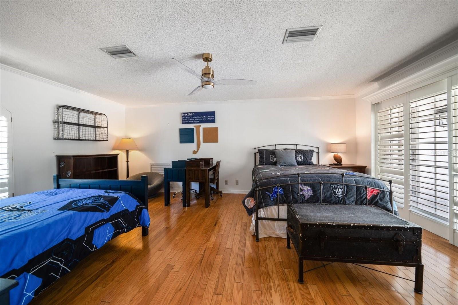 307 OLEANDER RD, BELLEAIR, FL, 33756