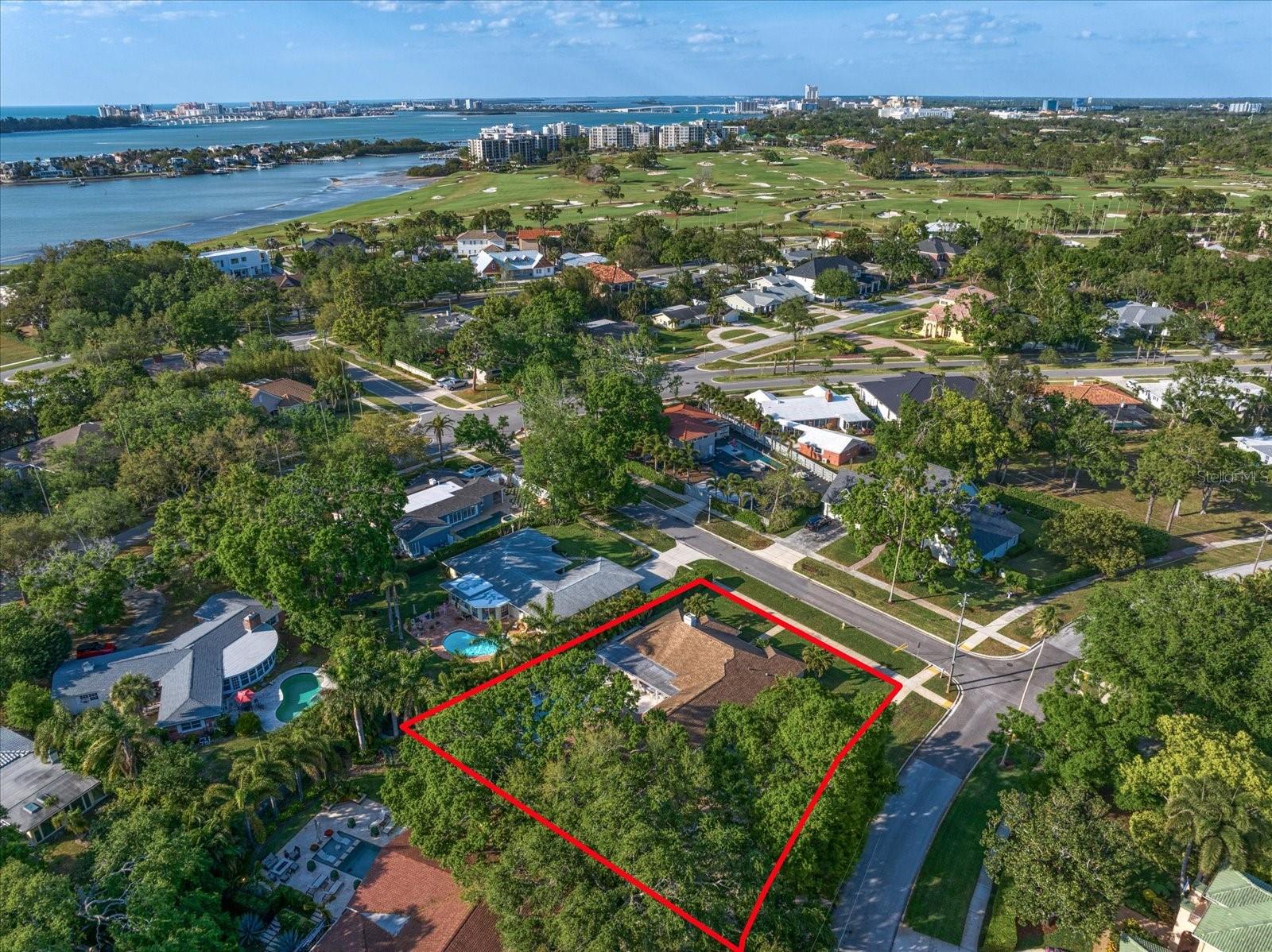 307 OLEANDER RD, BELLEAIR, FL, 33756