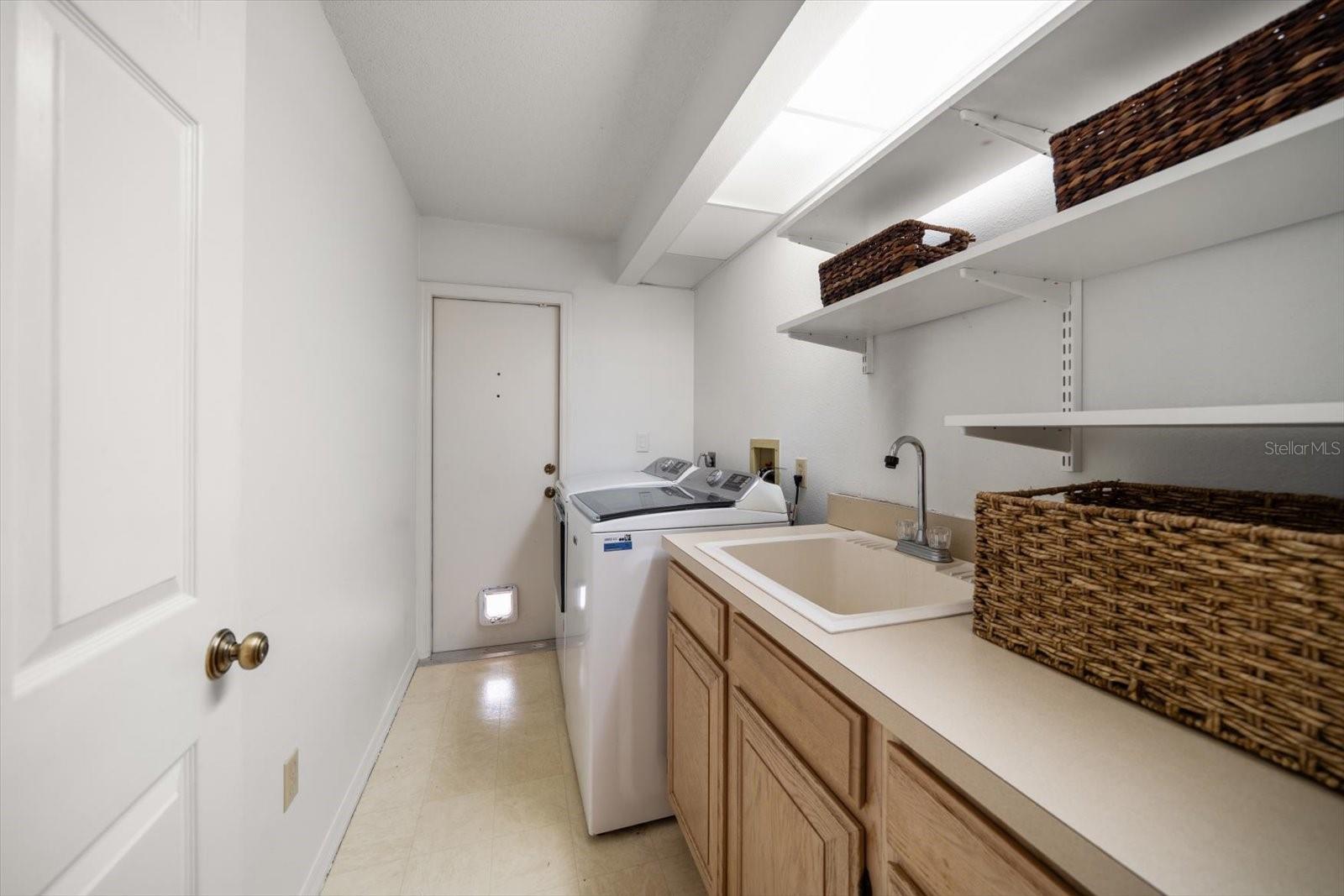 307 OLEANDER RD, BELLEAIR, FL, 33756