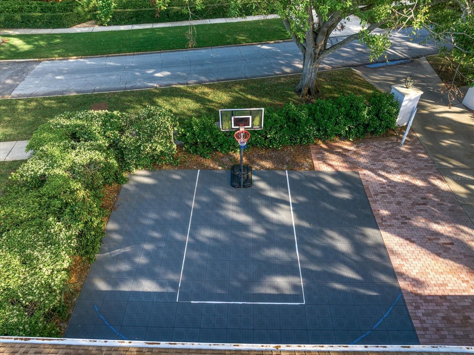 307 OLEANDER RD, BELLEAIR, FL, 33756