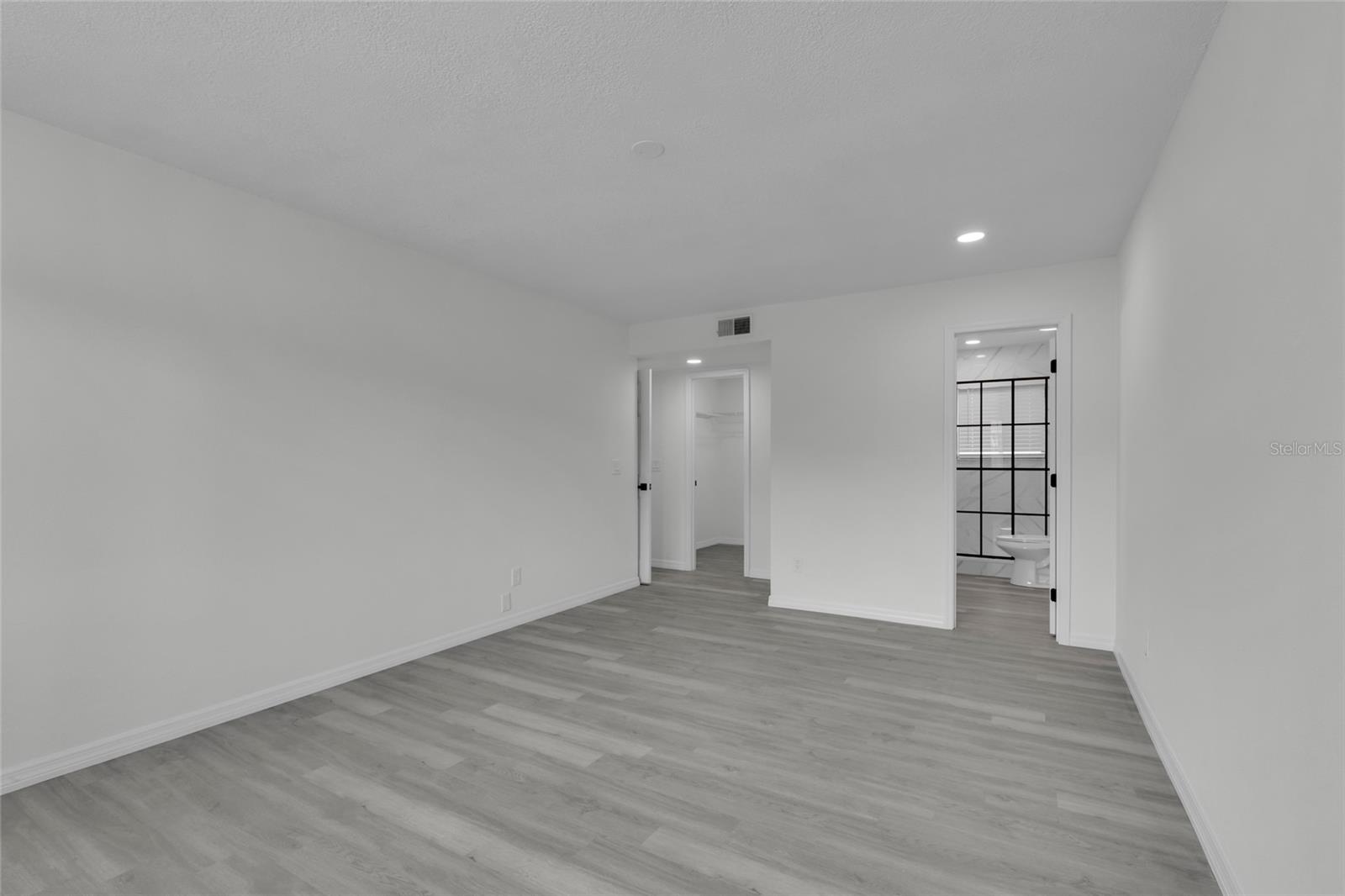 4940 SPRING RUN AVE, ORLANDO, FL, 32819