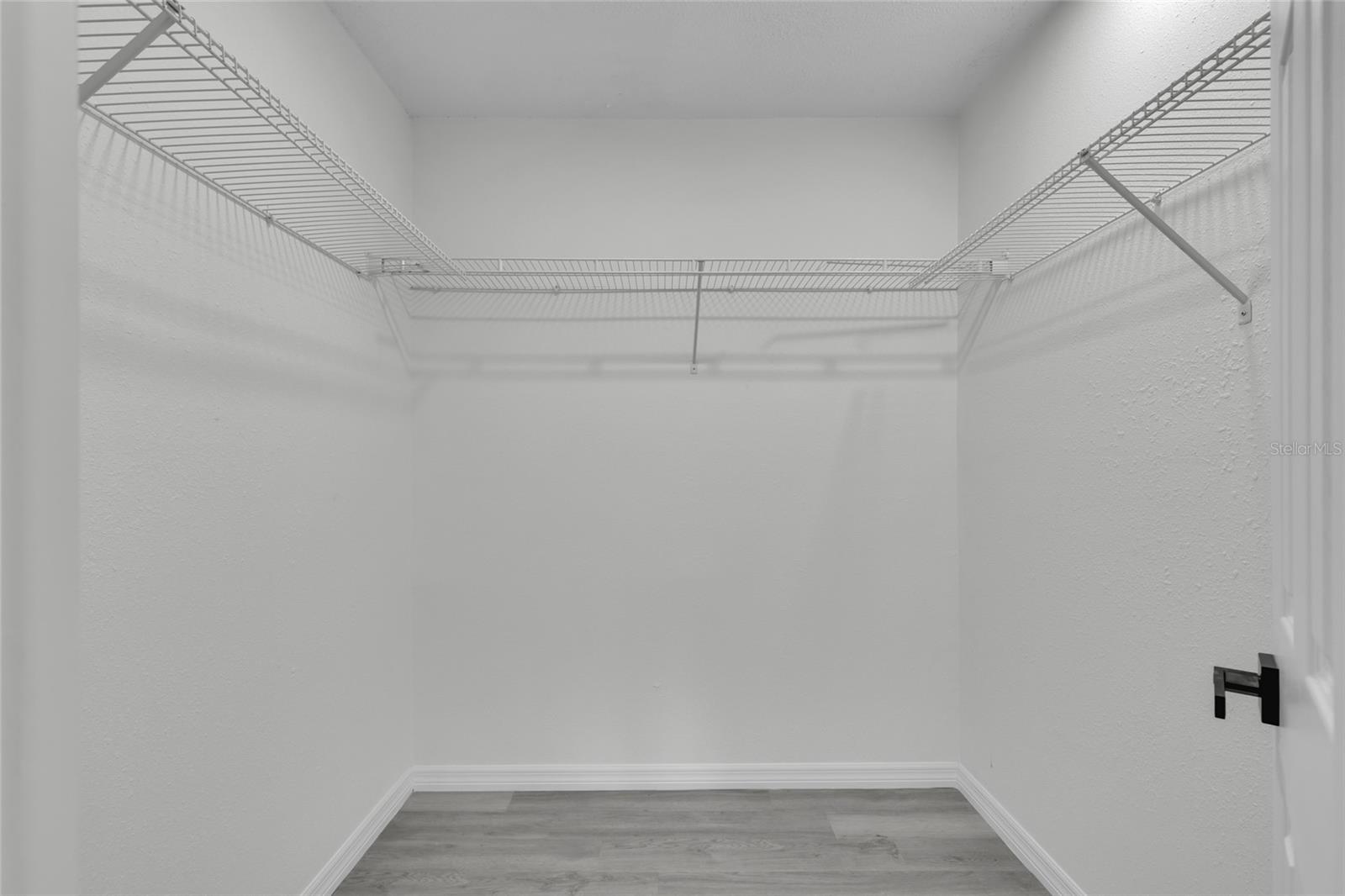 4940 SPRING RUN AVE, ORLANDO, FL, 32819