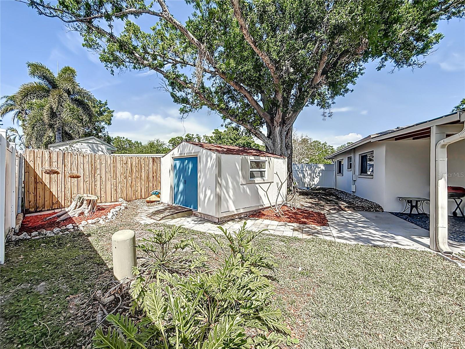 7030 DALKEITH AVE N, ST PETERSBURG, FL, 33709