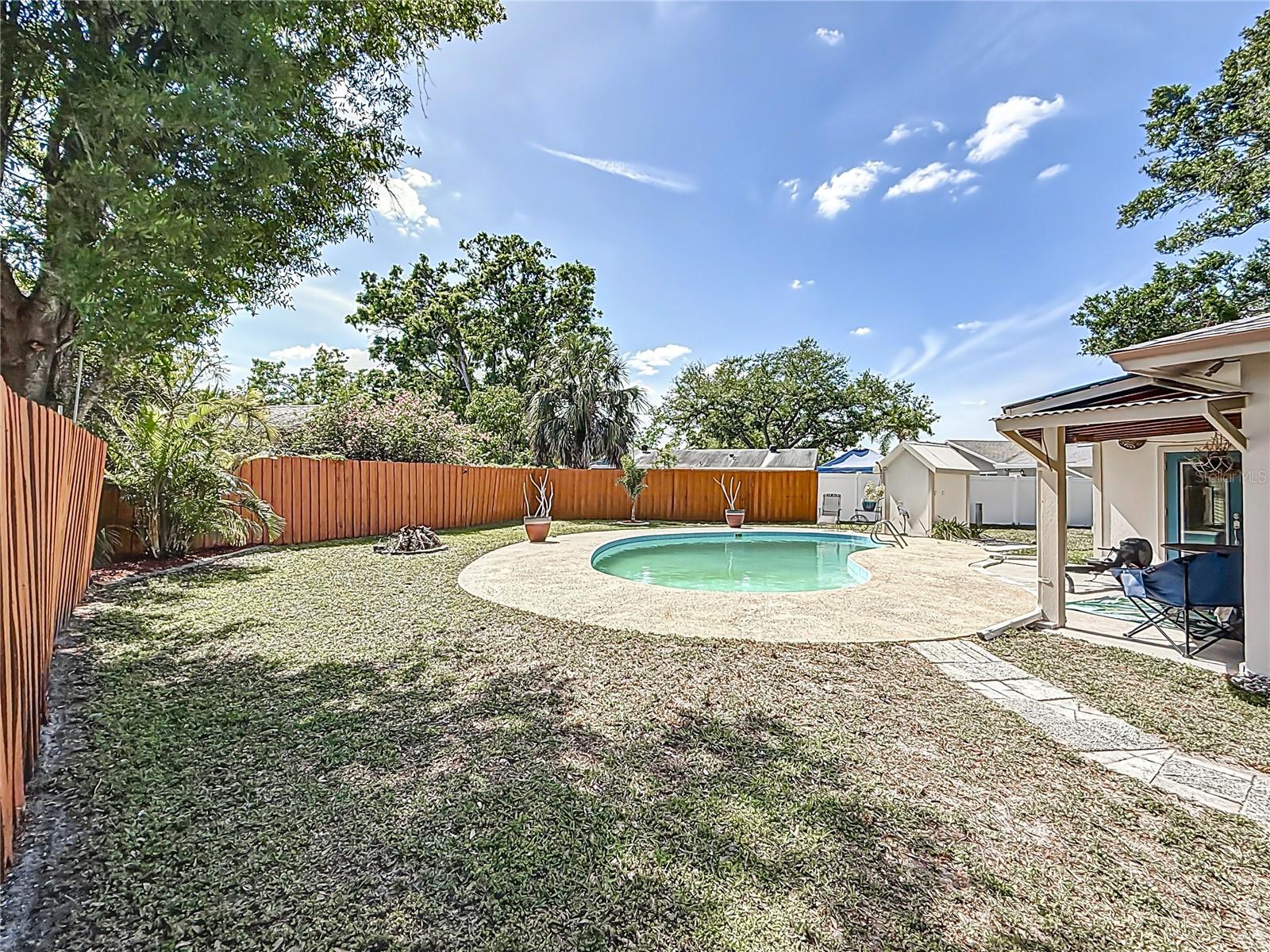 7030 DALKEITH AVE N, ST PETERSBURG, FL, 33709