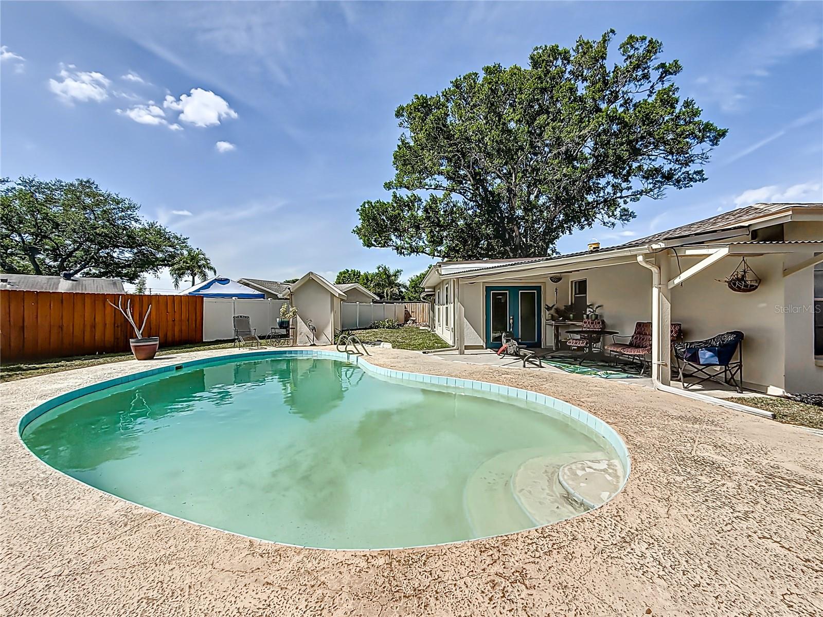 7030 DALKEITH AVE N, ST PETERSBURG, FL, 33709