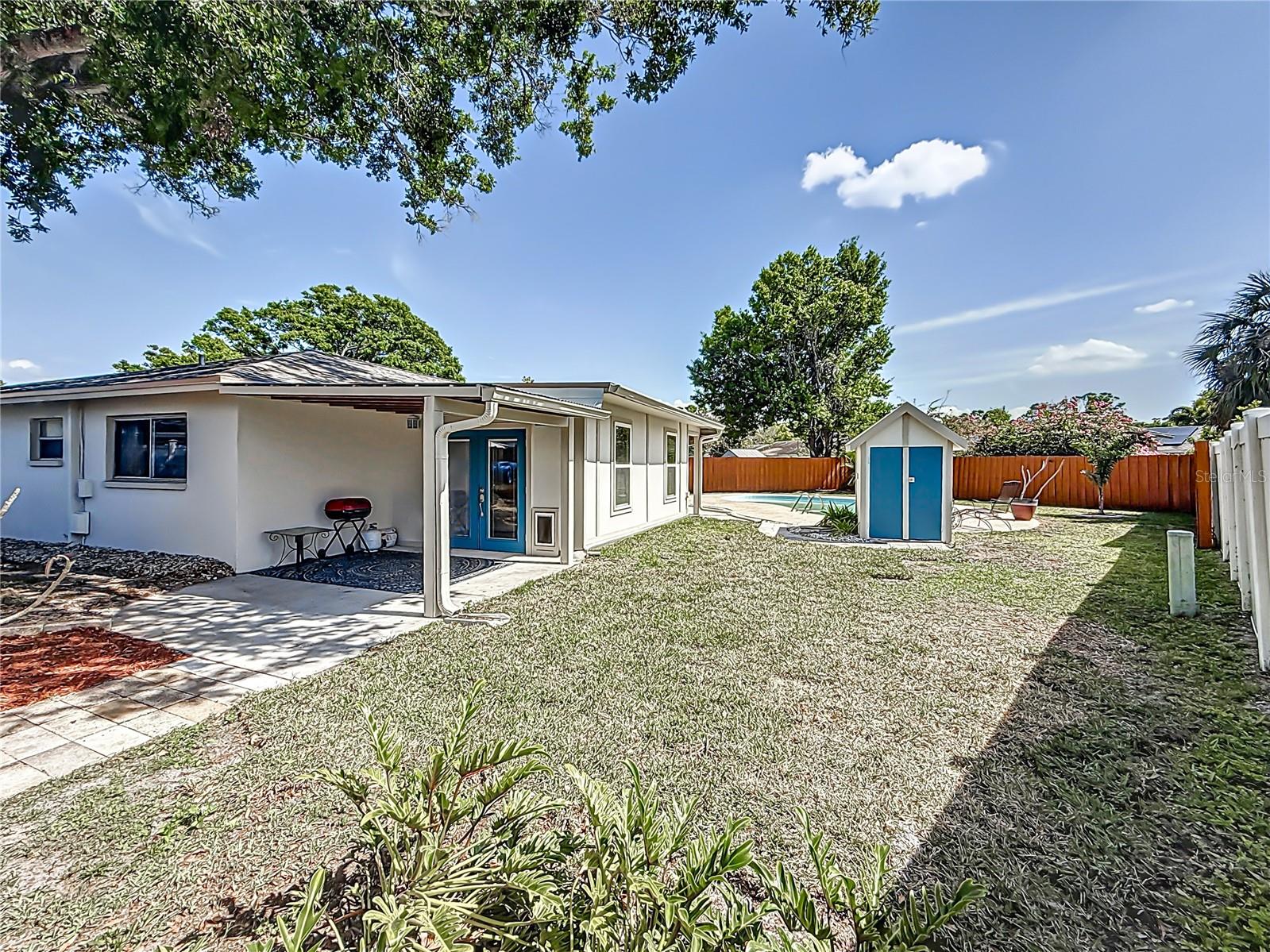 7030 DALKEITH AVE N, ST PETERSBURG, FL, 33709