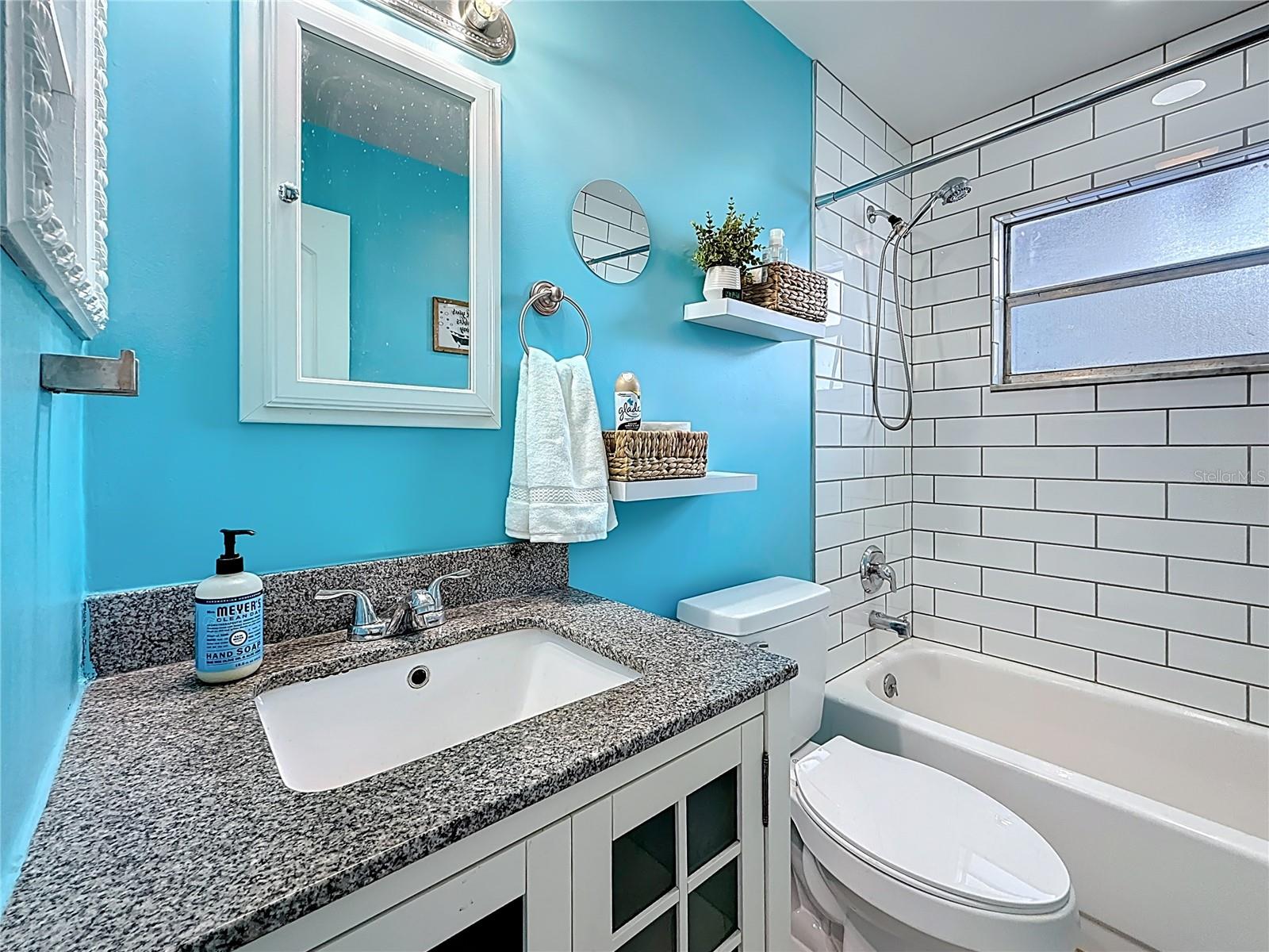 7030 DALKEITH AVE N, ST PETERSBURG, FL, 33709