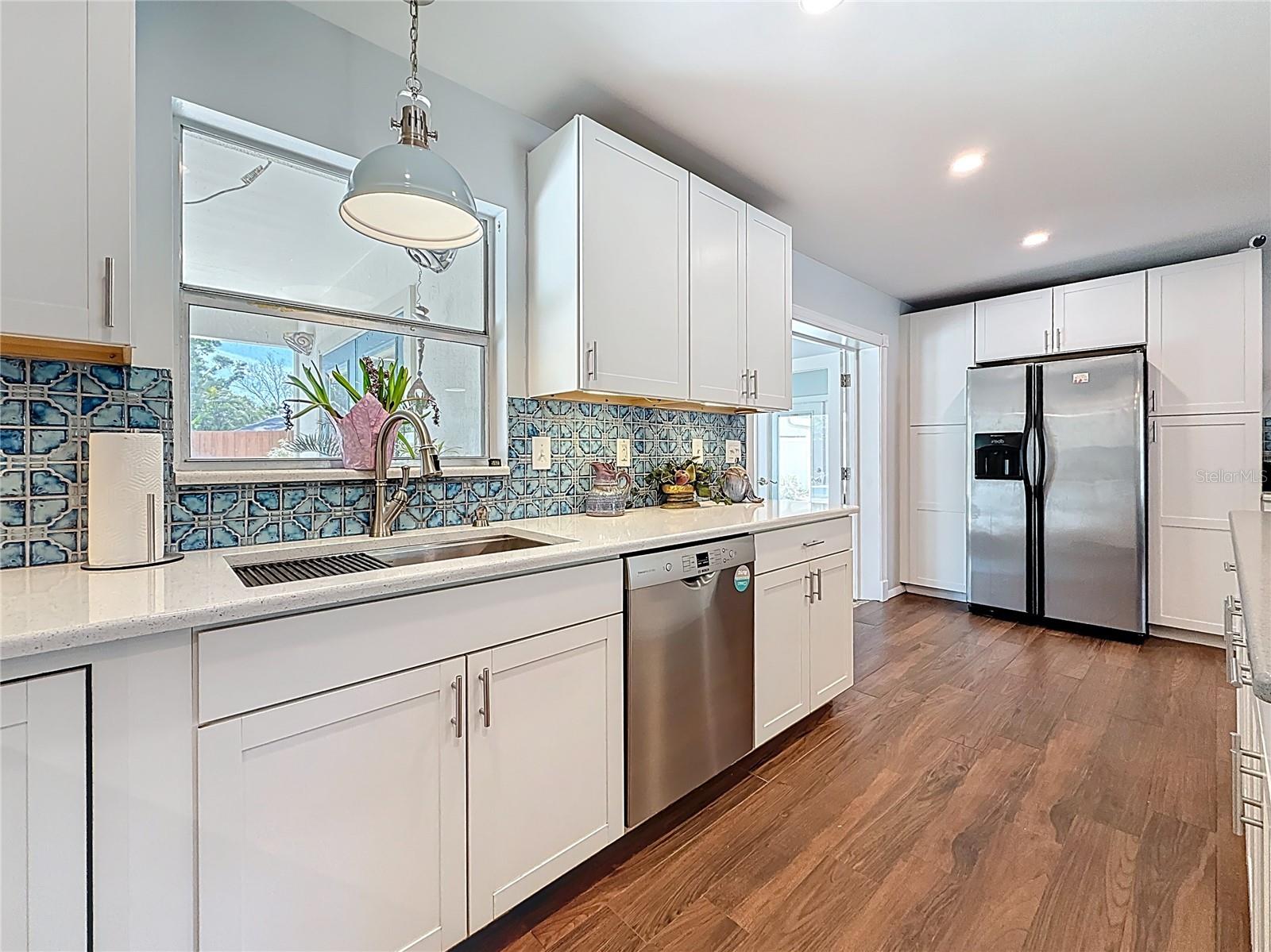 7030 DALKEITH AVE N, ST PETERSBURG, FL, 33709