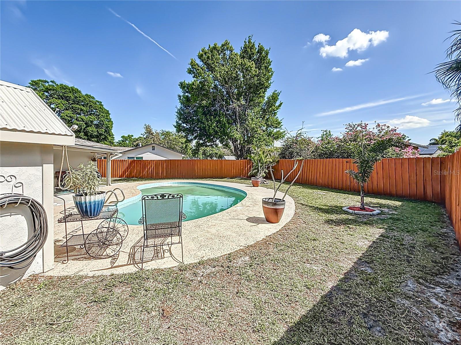 7030 DALKEITH AVE N, ST PETERSBURG, FL, 33709