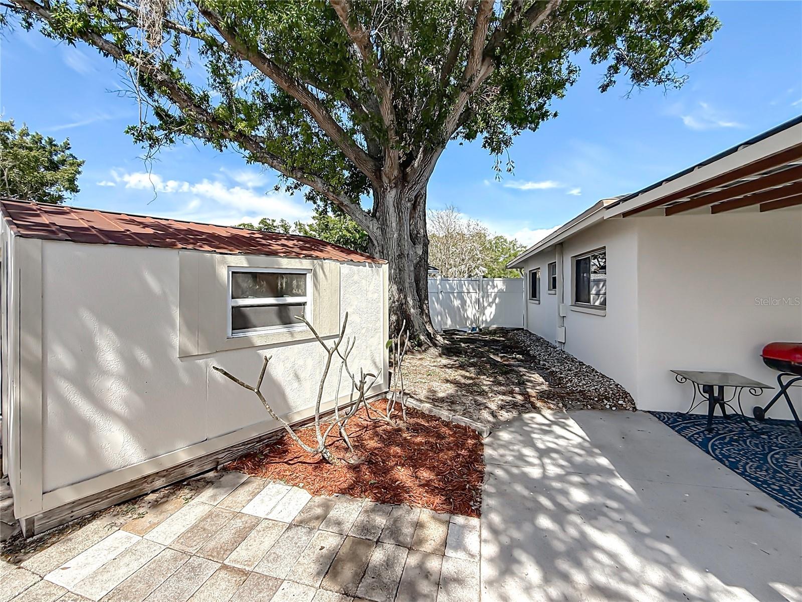 7030 DALKEITH AVE N, ST PETERSBURG, FL, 33709