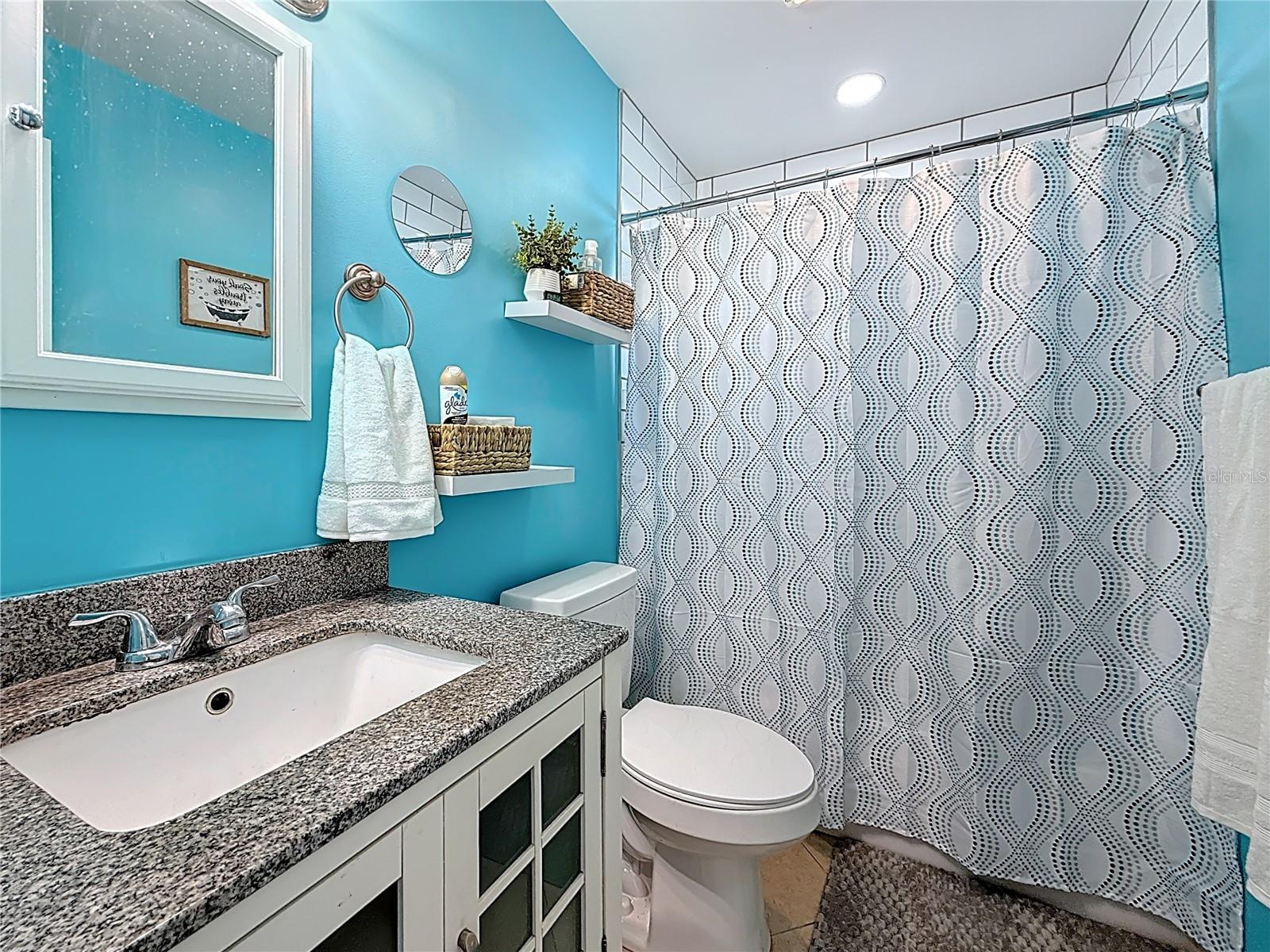 7030 DALKEITH AVE N, ST PETERSBURG, FL, 33709