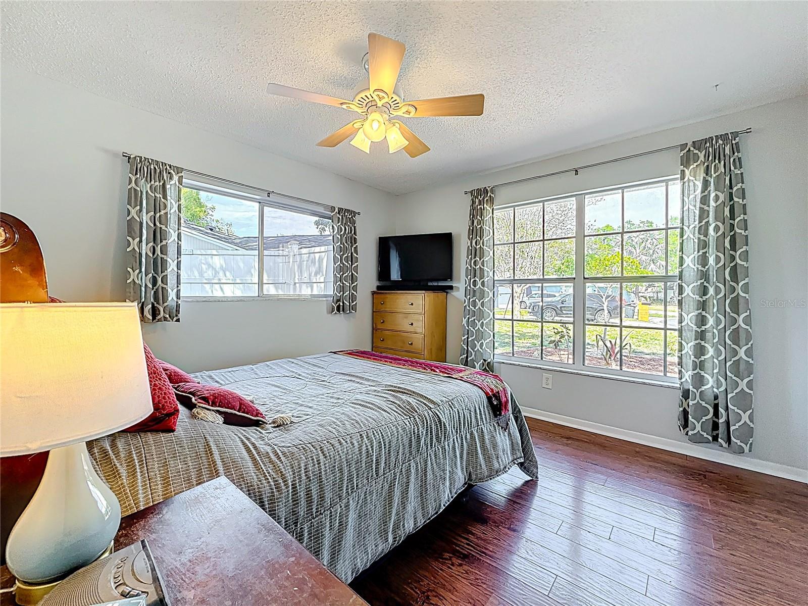 7030 DALKEITH AVE N, ST PETERSBURG, FL, 33709