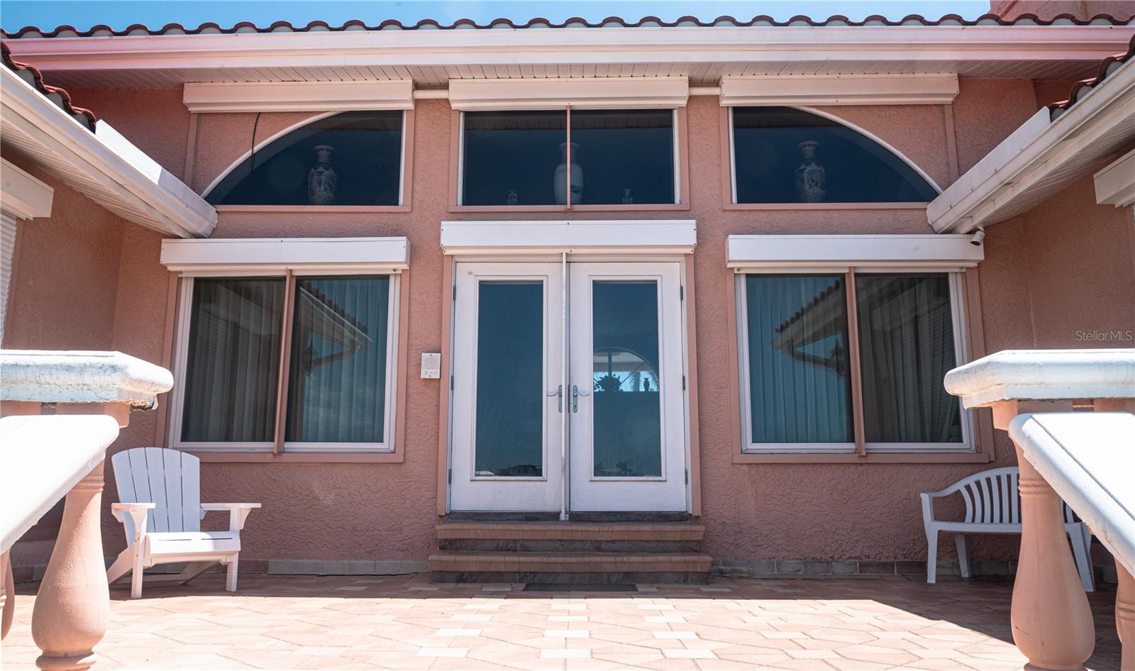 320 BATH CLUB BLVD S, NORTH REDINGTON BEACH, FL, 33708