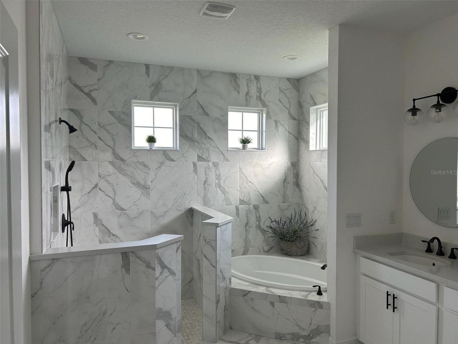 13 BARKLEY LN, PALM COAST, FL, 32137