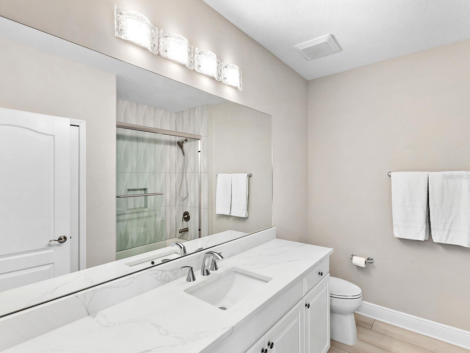 8142 MIRAMAR WAY #71, LAKEWOOD RANCH, FL, 34202