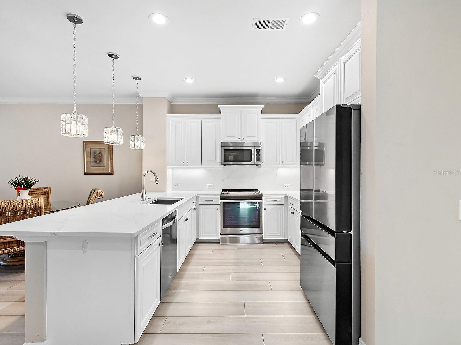8142 MIRAMAR WAY #71, LAKEWOOD RANCH, FL, 34202