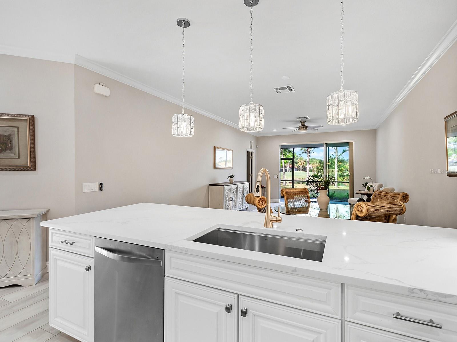 8142 MIRAMAR WAY #71, LAKEWOOD RANCH, FL, 34202