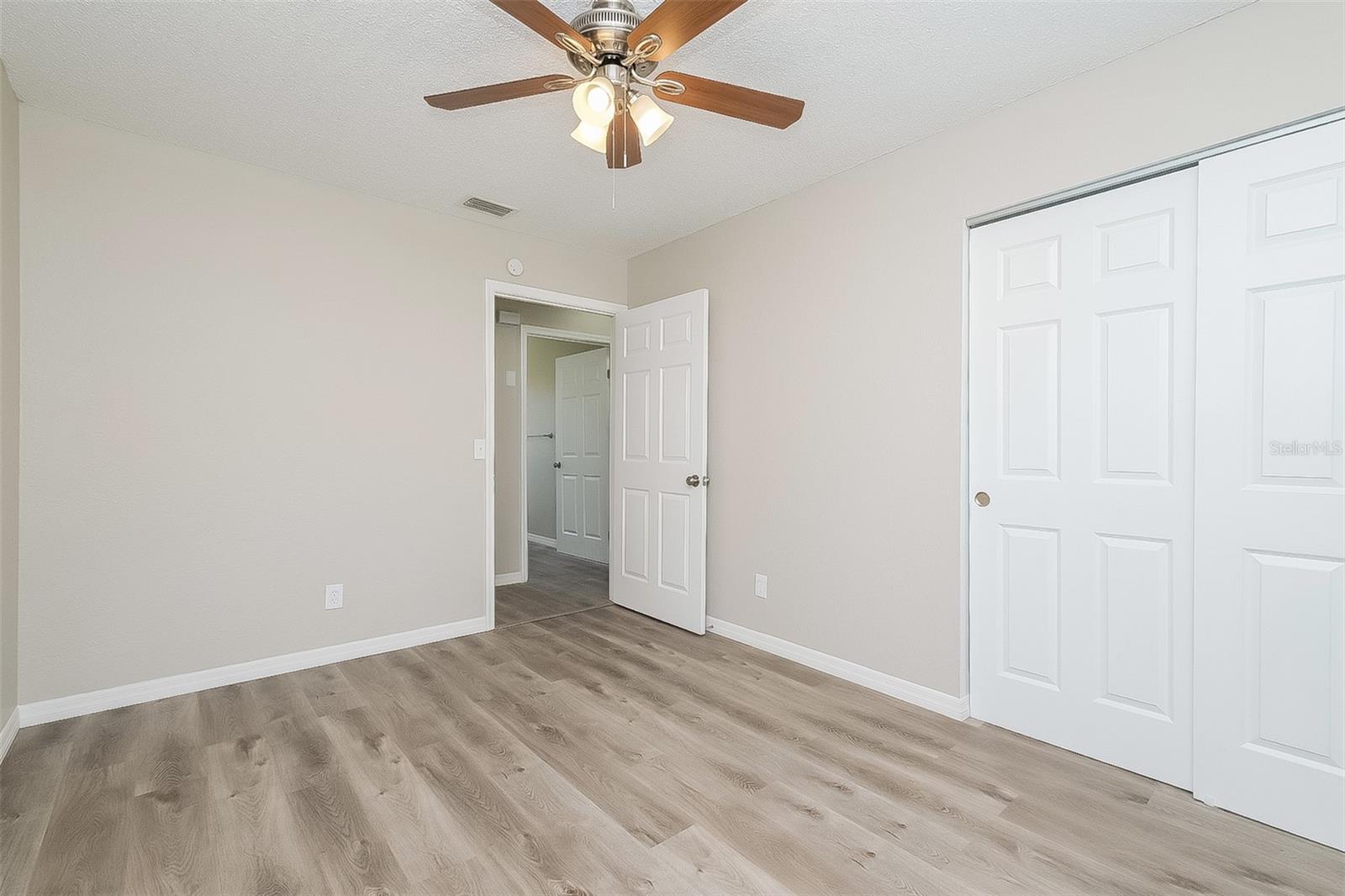 903 S EMPIRE ST, PLANT CITY, FL, 33563