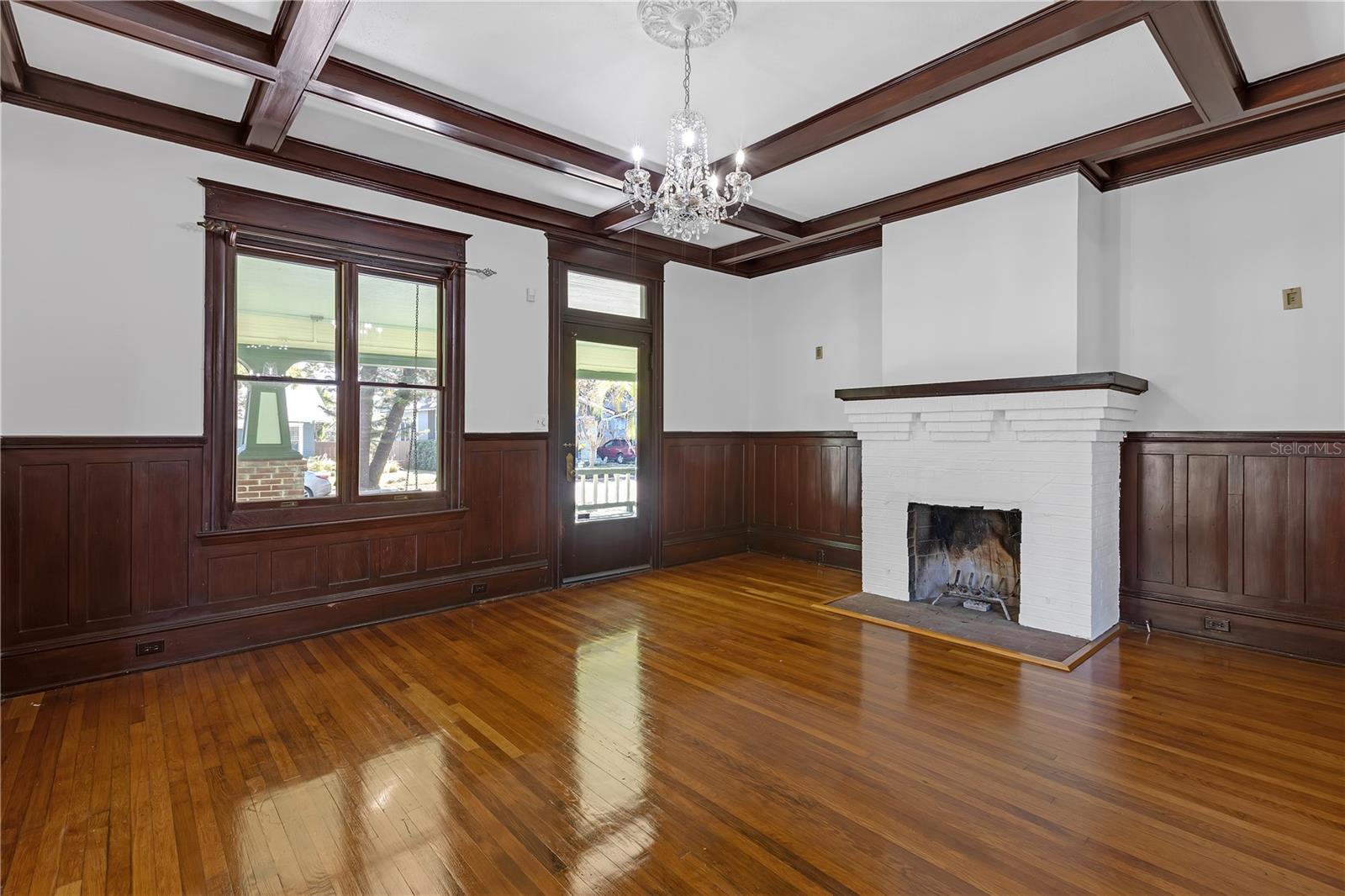 5410 N SEMINOLE AVE, TAMPA, FL, 33604