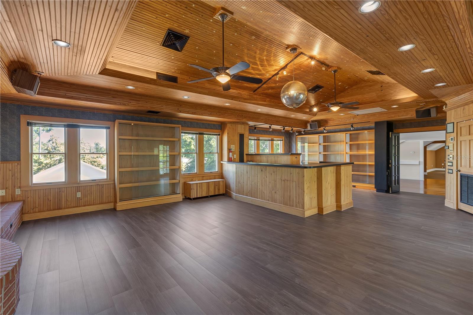 5410 N SEMINOLE AVE, TAMPA, FL, 33604