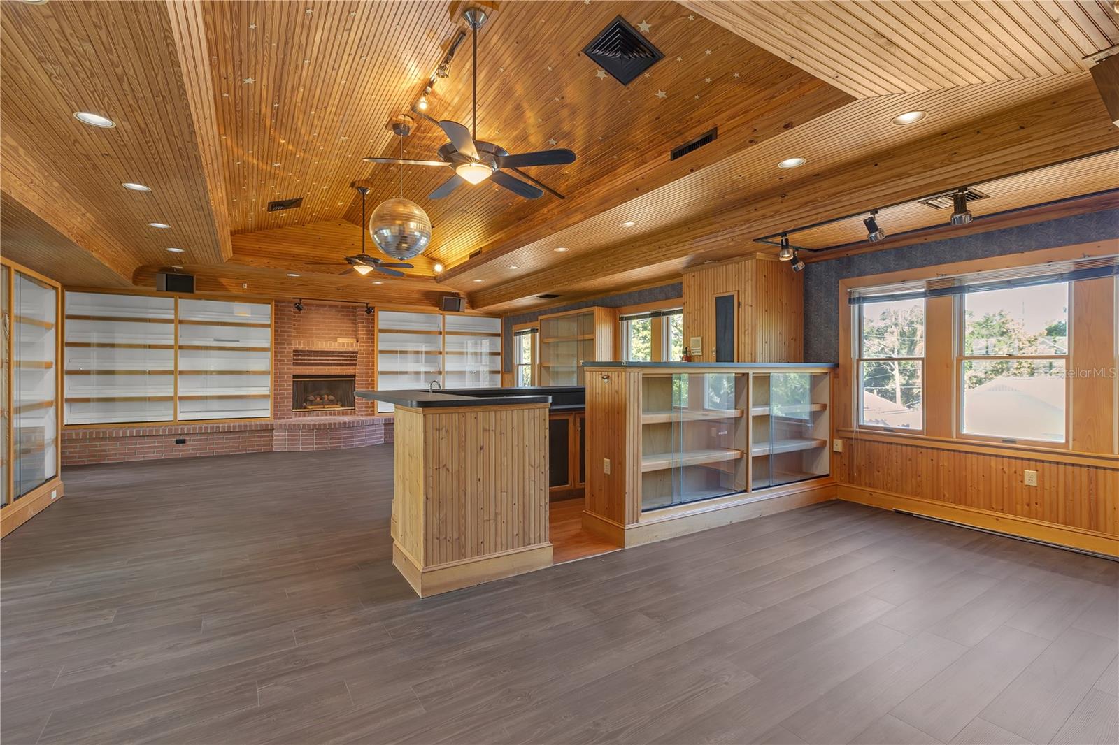 5410 N SEMINOLE AVE, TAMPA, FL, 33604