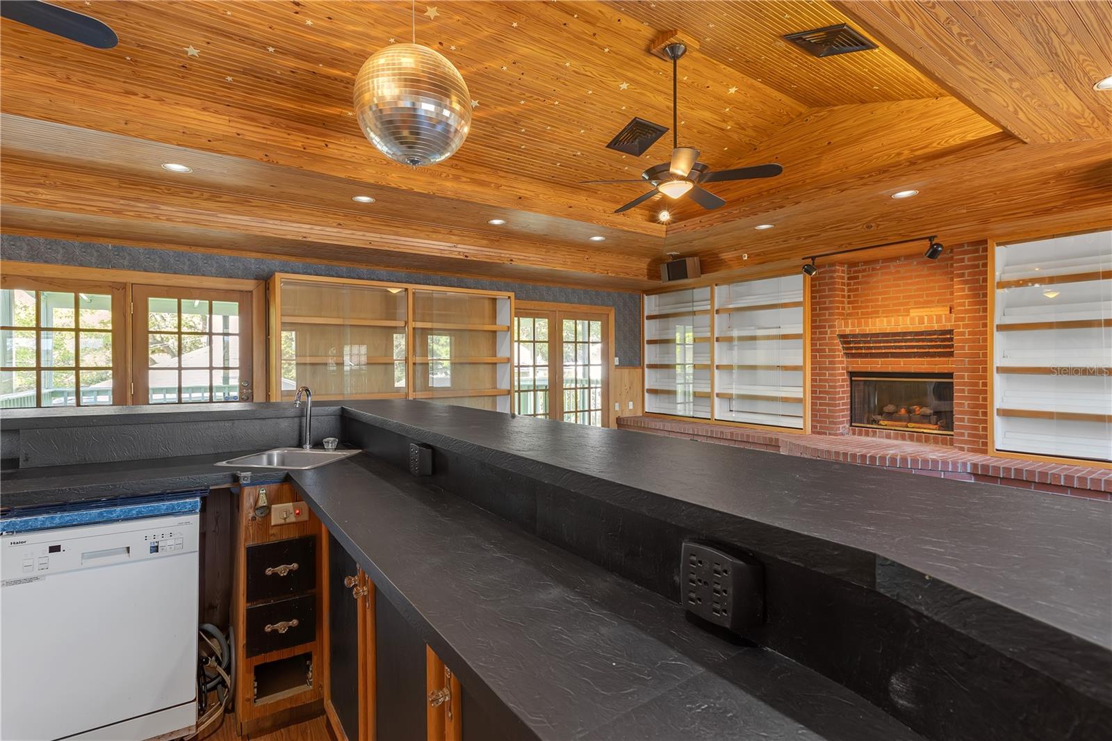 5410 N SEMINOLE AVE, TAMPA, FL, 33604