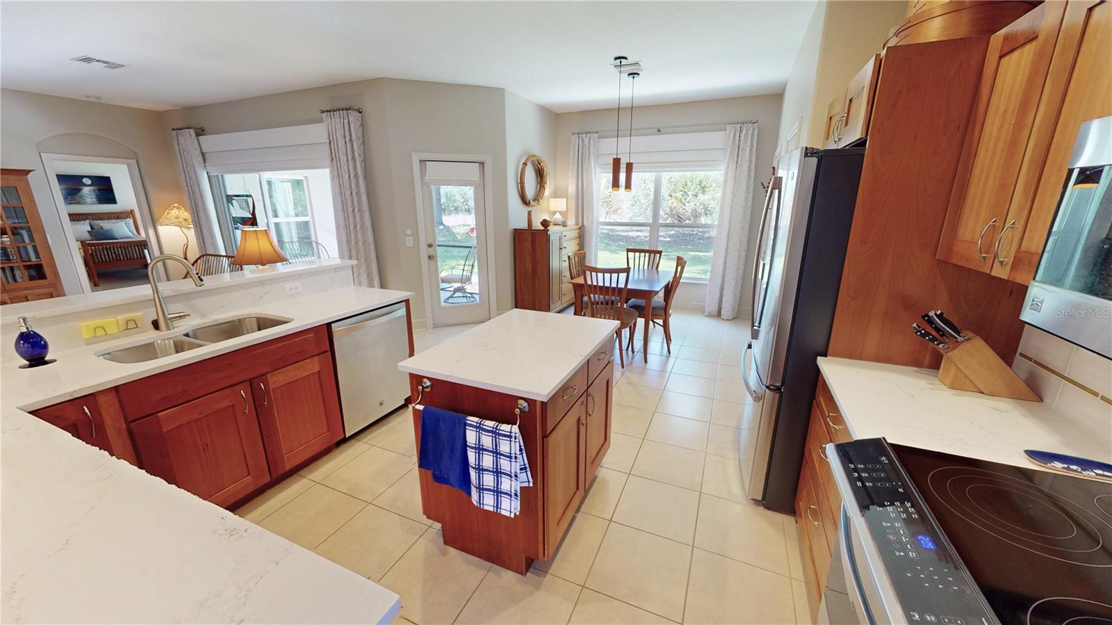 2836 SUNCOAST LAKES BLVD, PUNTA GORDA, FL, 33980