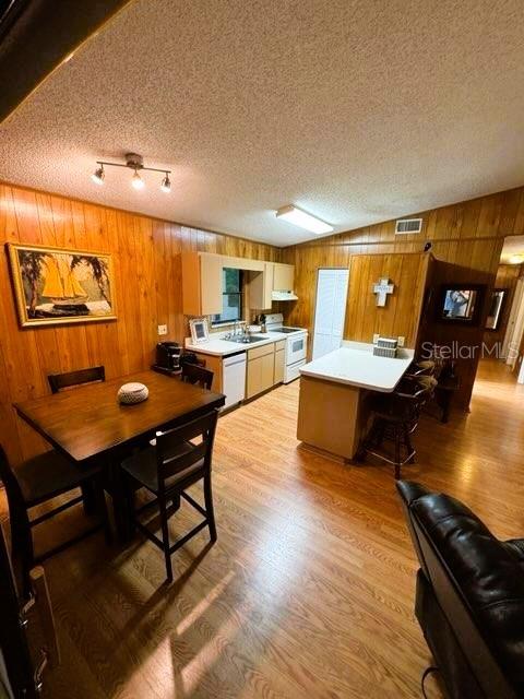 8320 SW 25TH PL, BELL, FL, 32619