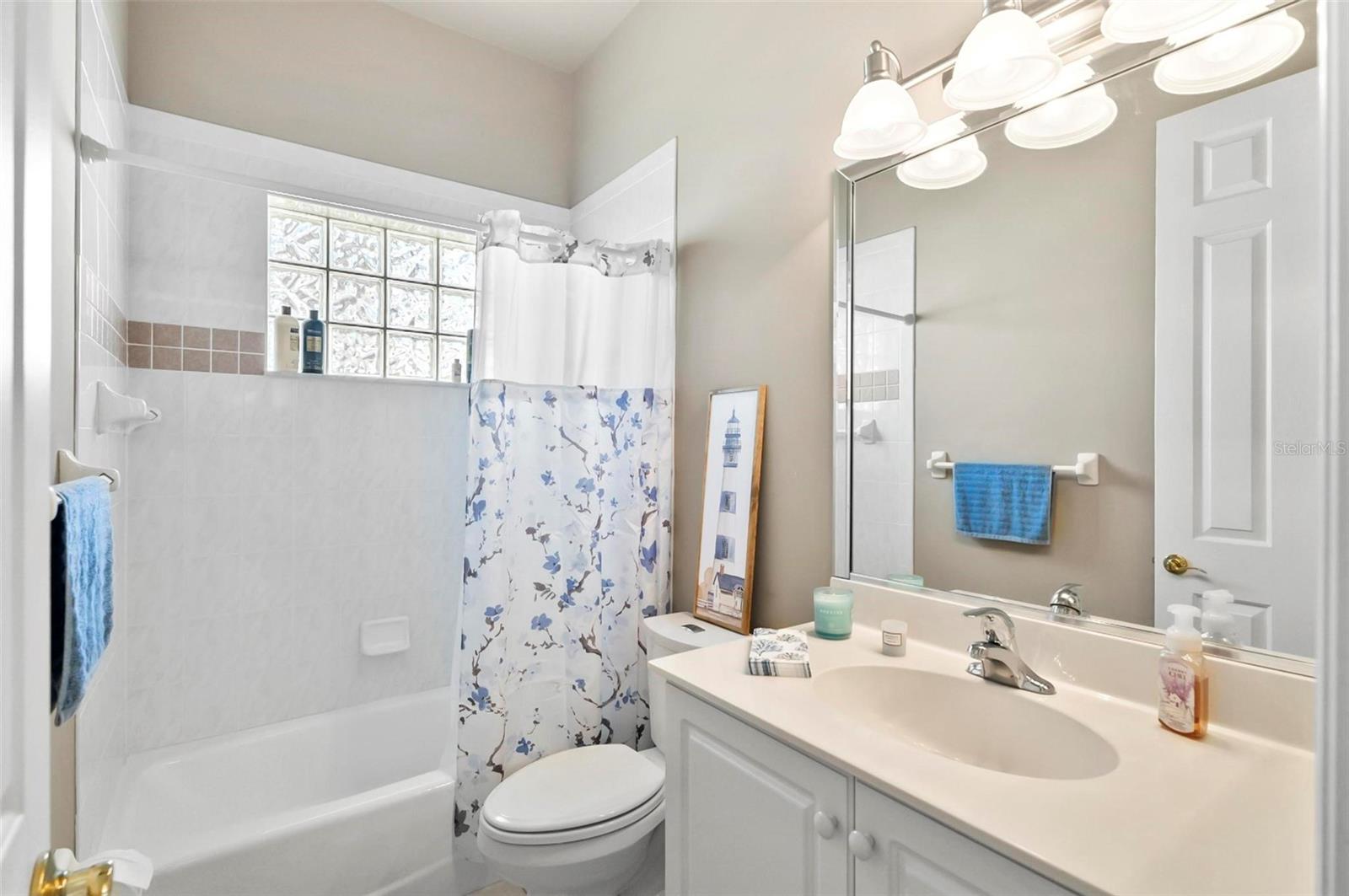 16 EGRET DR, PALM COAST, FL, 32137