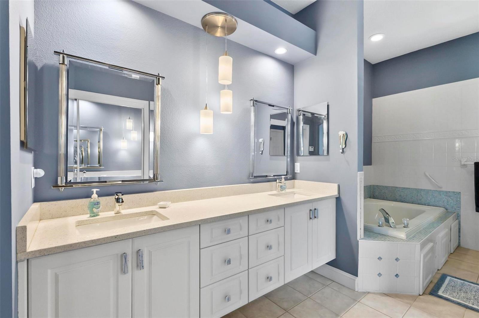 16 EGRET DR, PALM COAST, FL, 32137