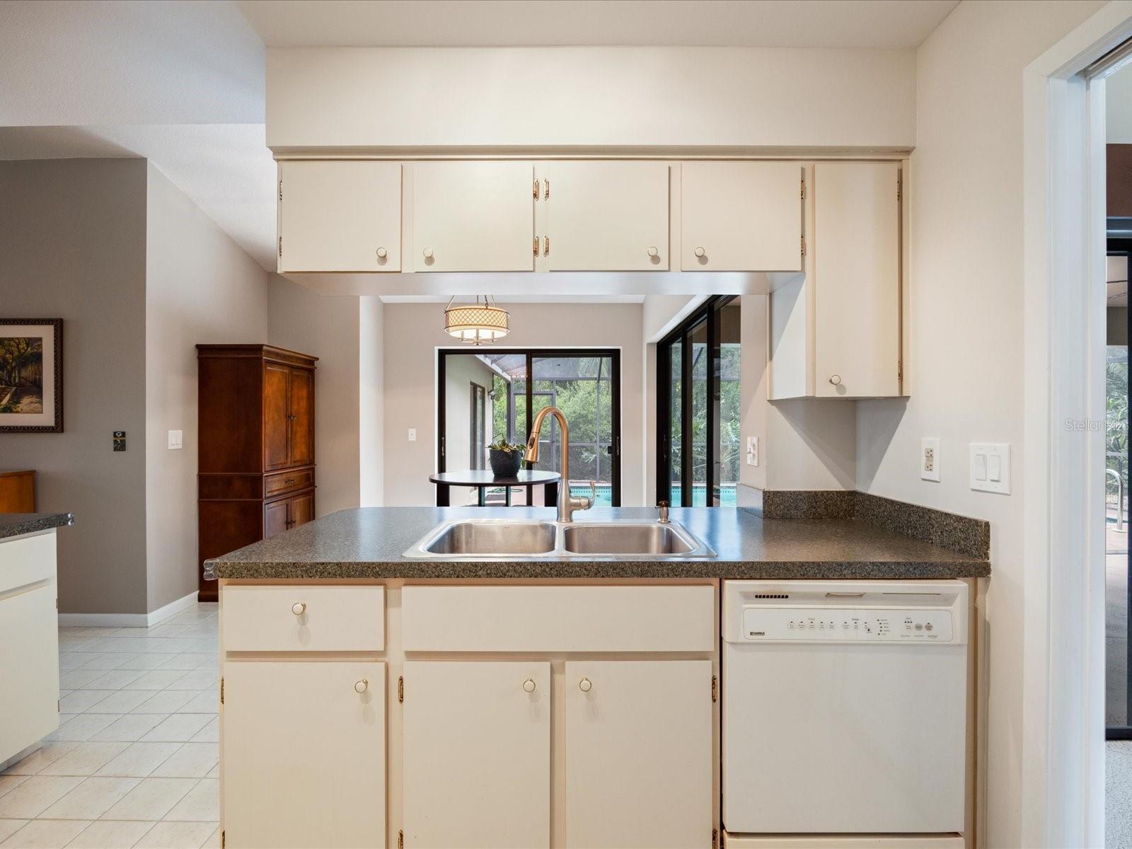 3171 ROXMERE DR, PALM HARBOR, FL, 34685