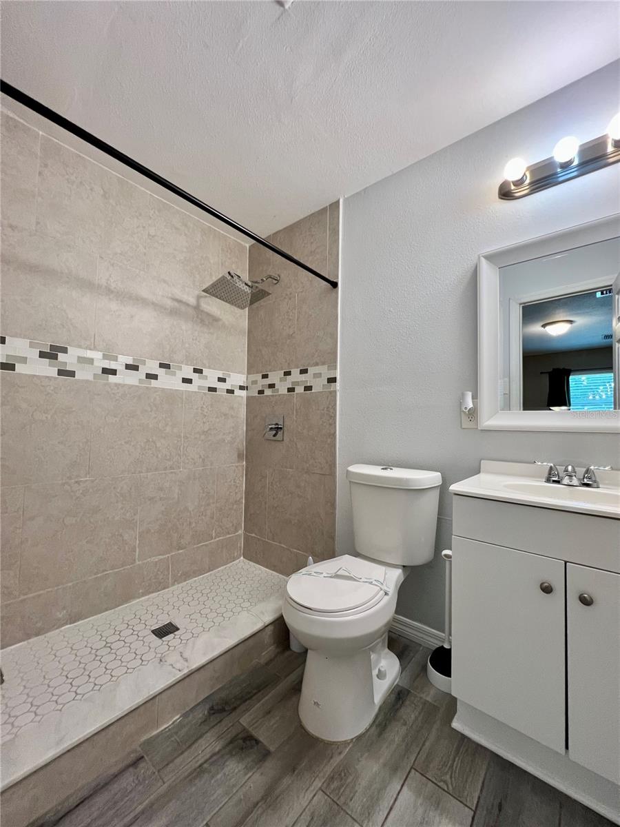 3720 W ELROD AVE, TAMPA, FL, 33611